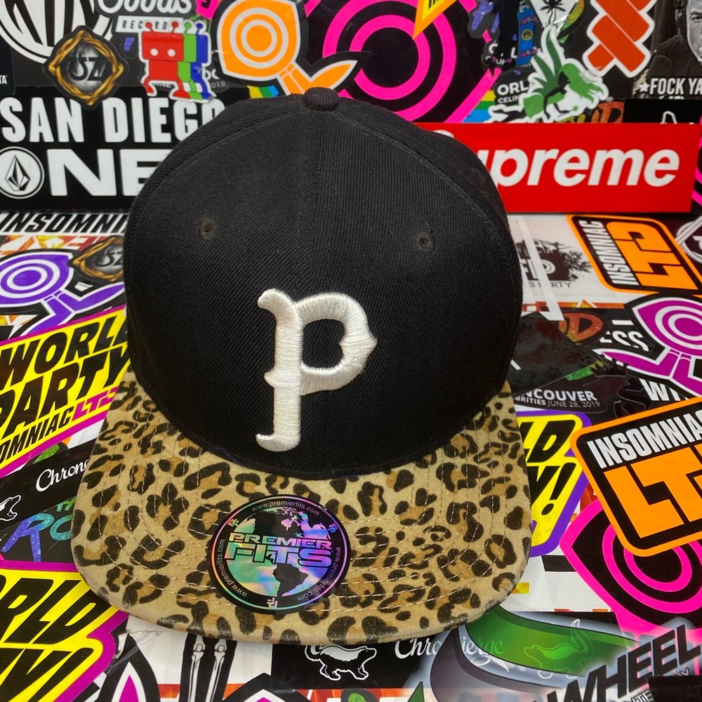 PREMIER FITS - BLACK AND LEOPARD HAT